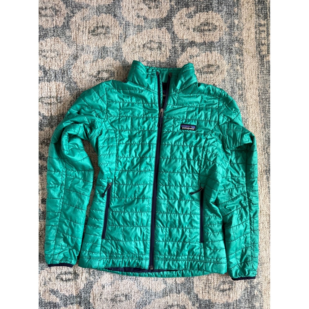 Patagonia Nano Puff Woman's Jacket Size XS Great Condition